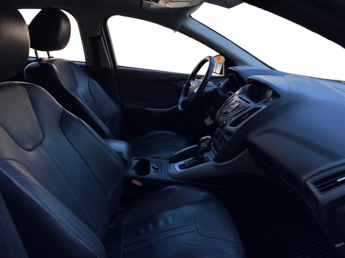 2014 Ford Focus SE photo 13