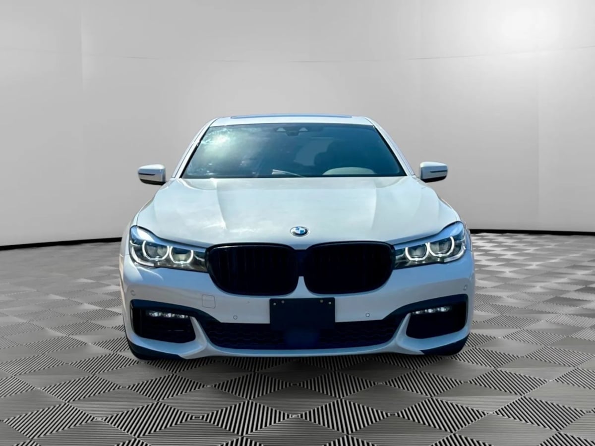 2019 Bmw 740i Sedan photo 8