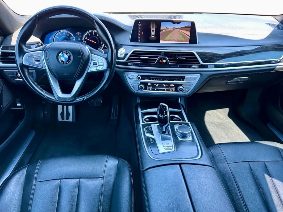 2019 Bmw 740i Sedan photo 9