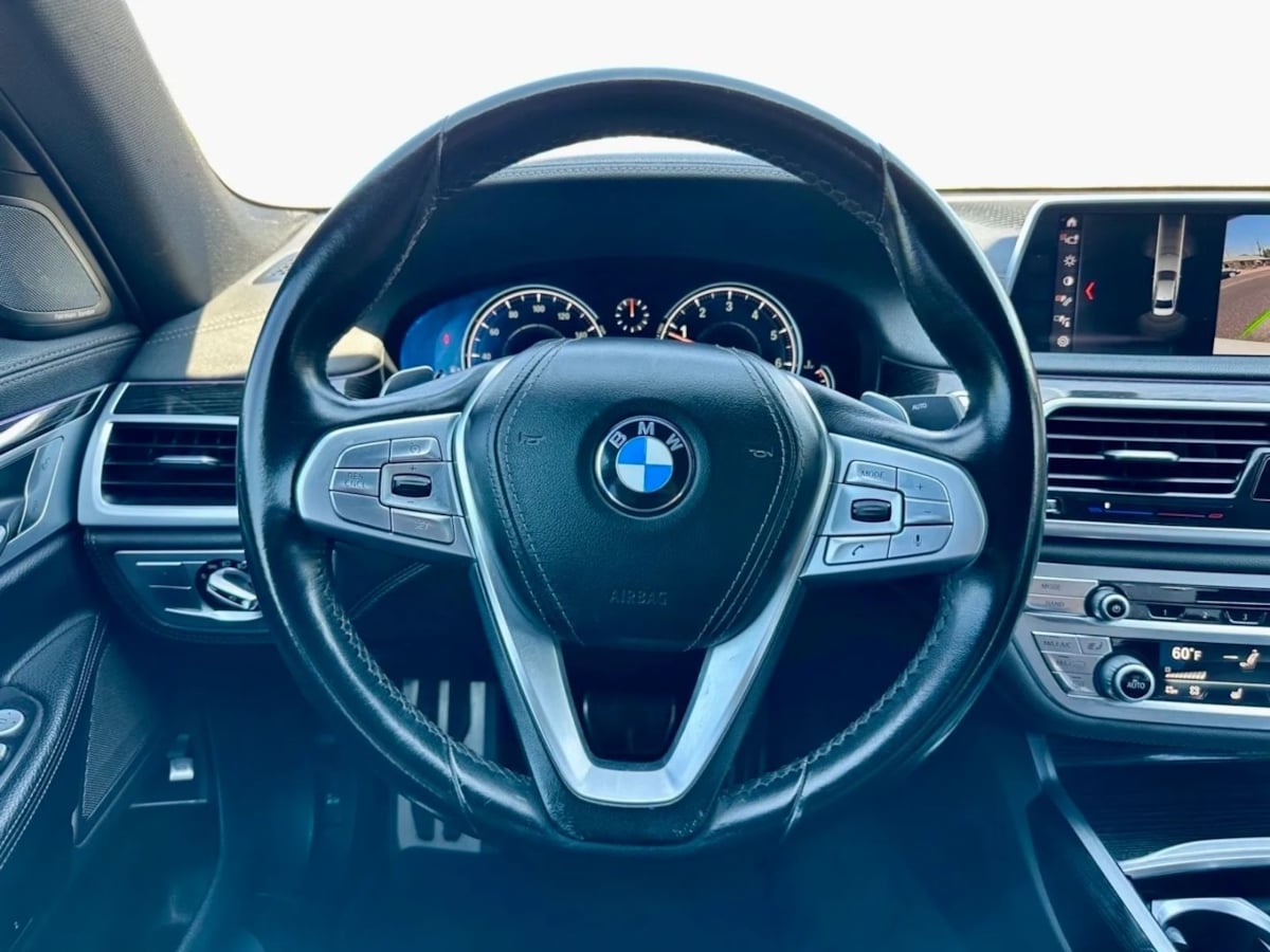 2019 Bmw 740i Sedan photo 12
