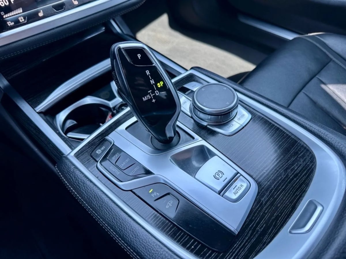 2019 Bmw 740i Sedan photo 20