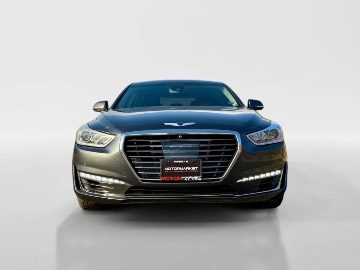 2018 Genesis G90 5.0L Ultimate photo 8
