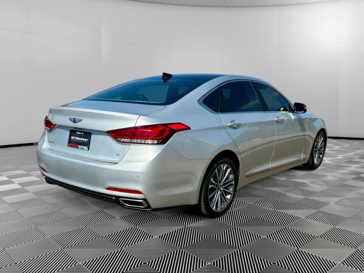 2015 Hyundai Genesis 3.8 photo 5
