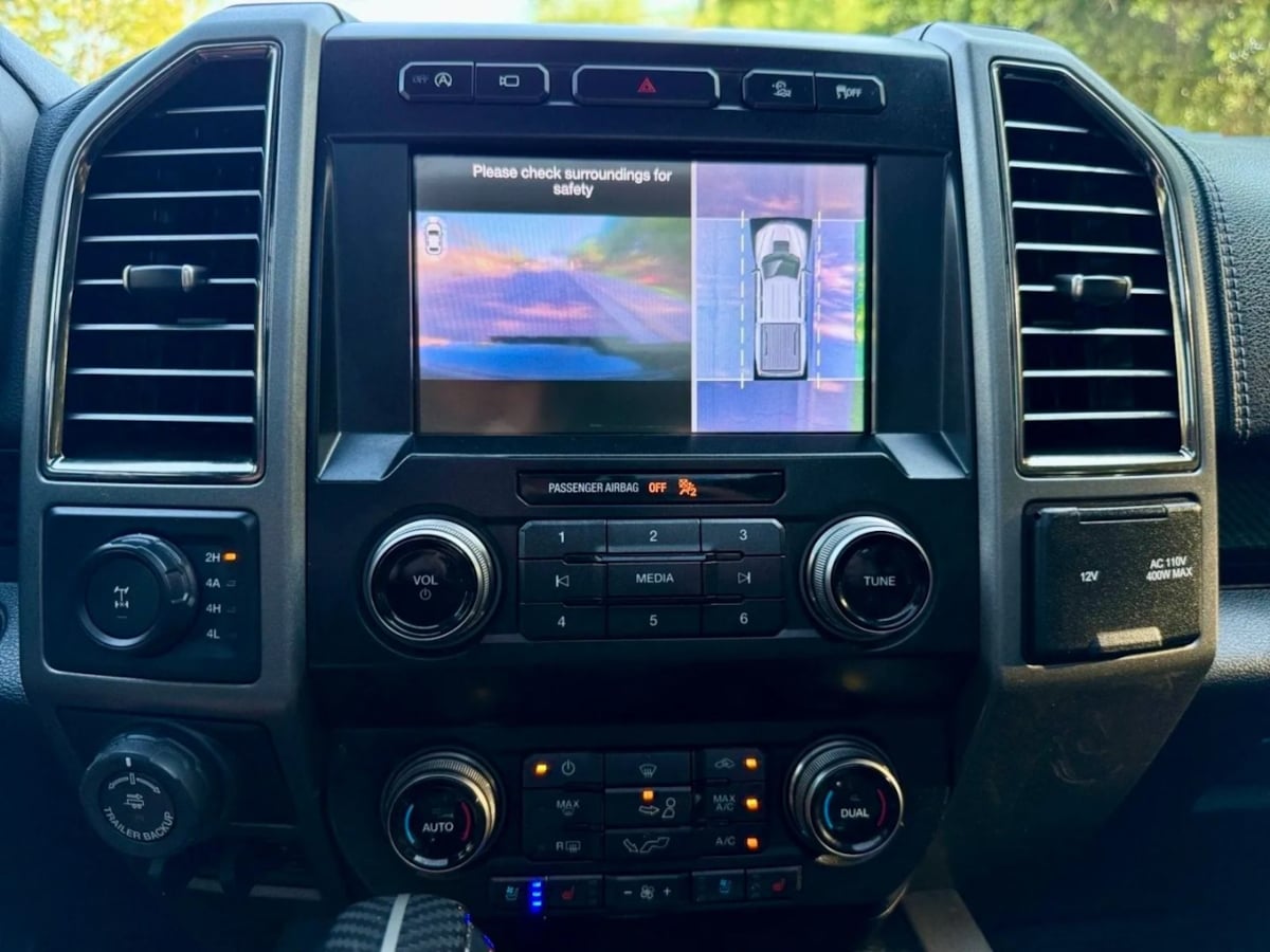 2019 Ford F-150 Raptor photo 15