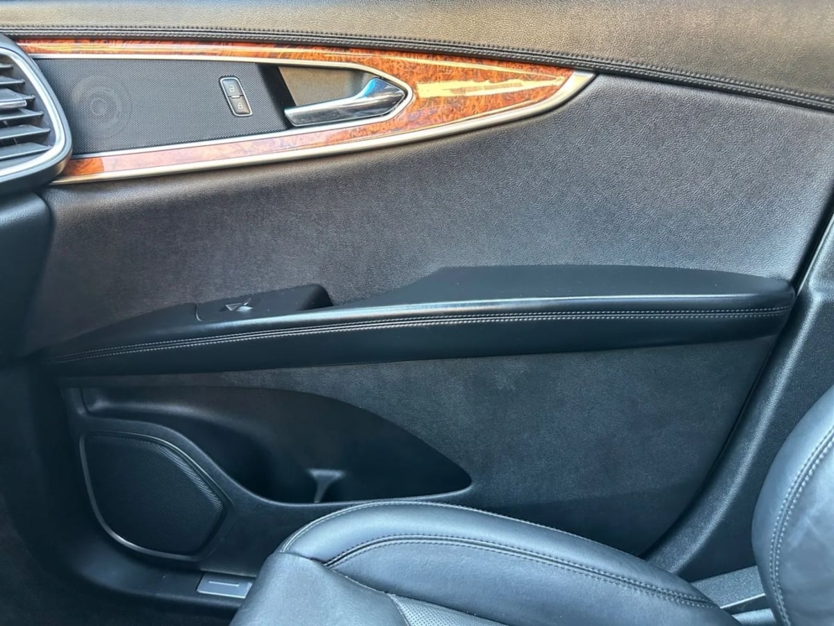 2017 Lincoln MKX Select photo 20