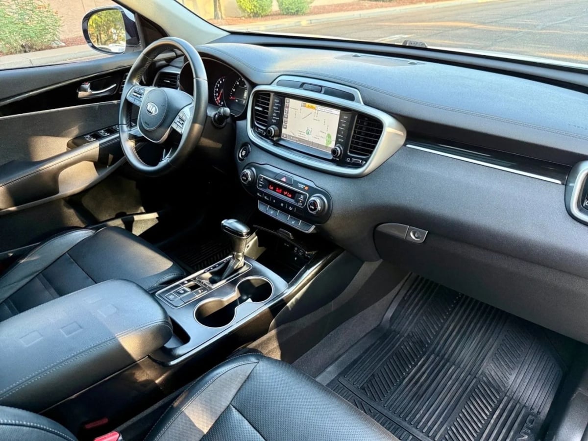 2019 Kia Sorento SX V6 photo 18