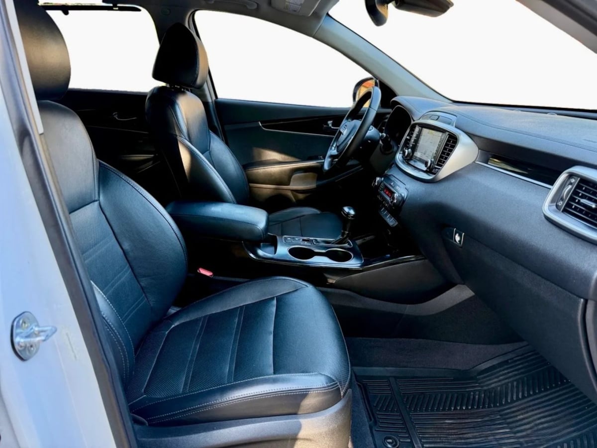 2019 Kia Sorento SX V6 photo 19