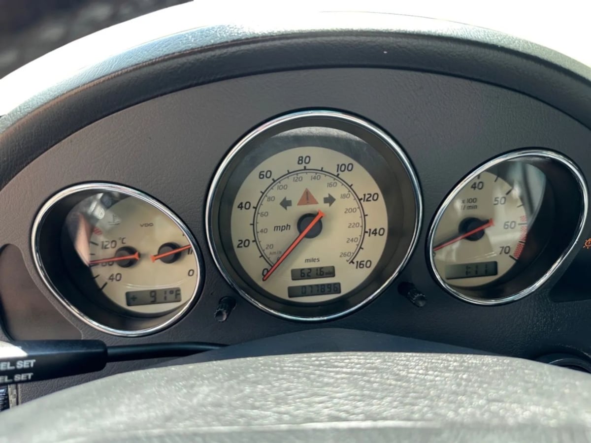 2000 Mercedes Benz SLK 230 Kompressor photo 12