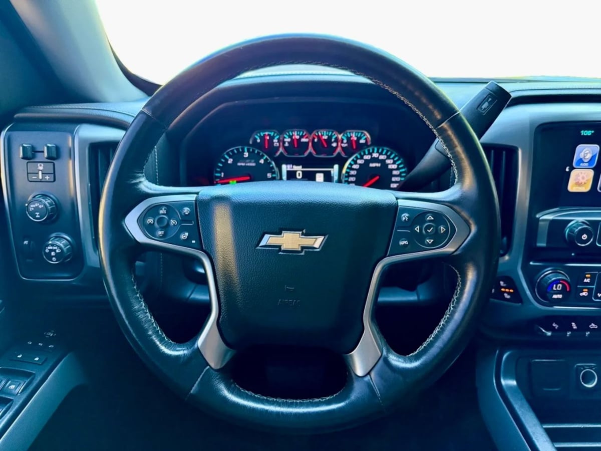 2017 Chevrolet Silverado 1500 LTZ photo 11