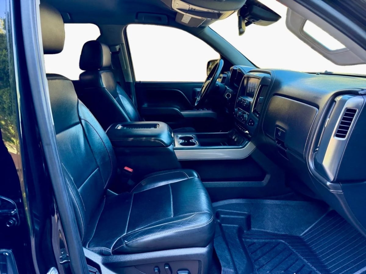 2017 Chevrolet Silverado 1500 LTZ photo 15