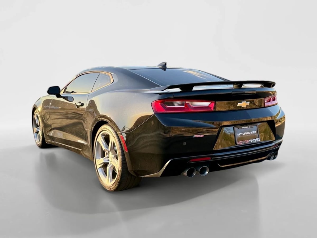 2016 Chevrolet Camaro 2SS photo 3