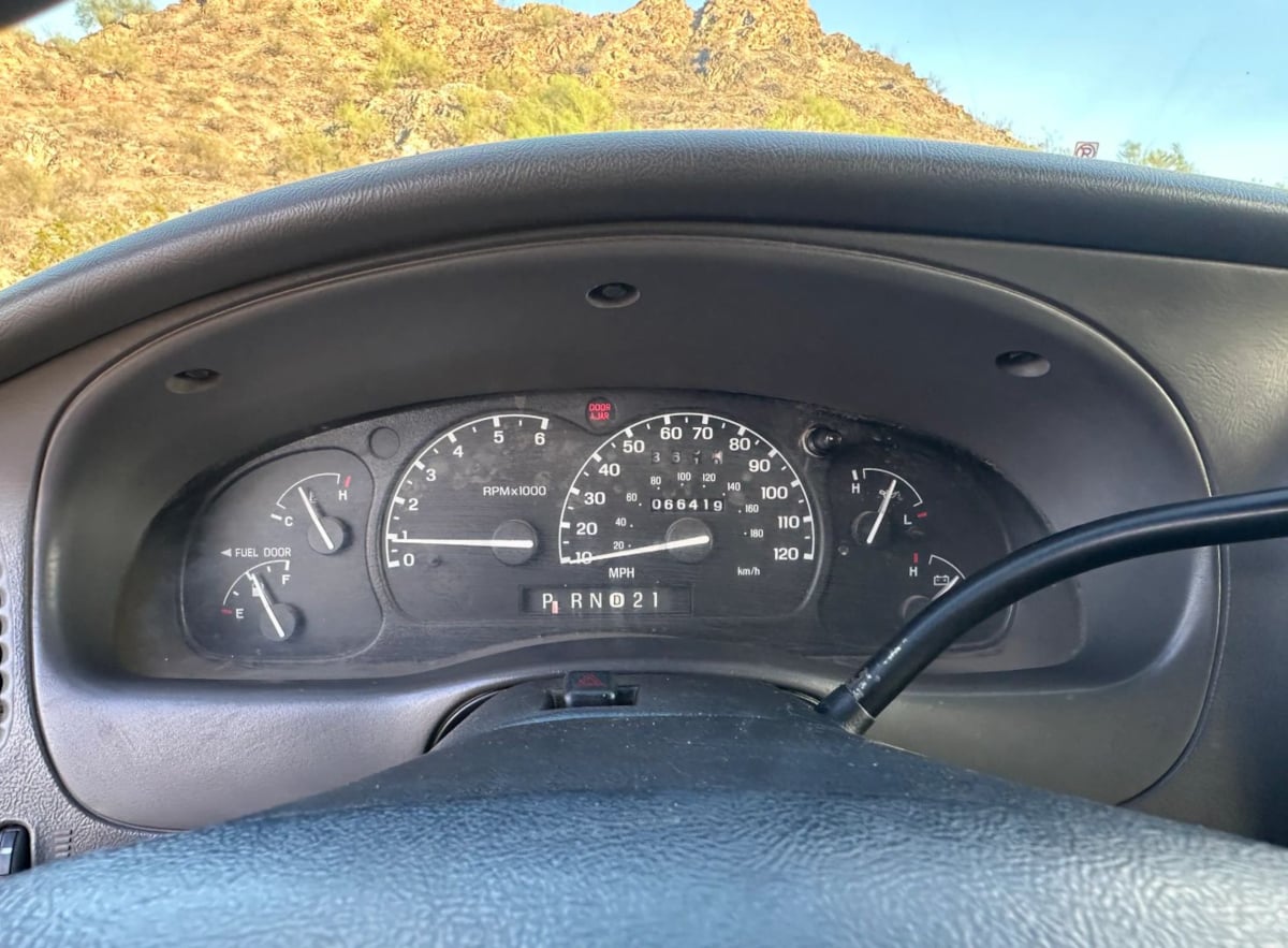 2002 Ford Ranger XL photo 7