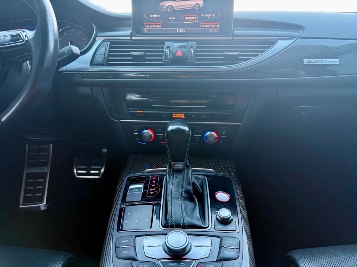 2016 Audi S6 Prestige photo 9