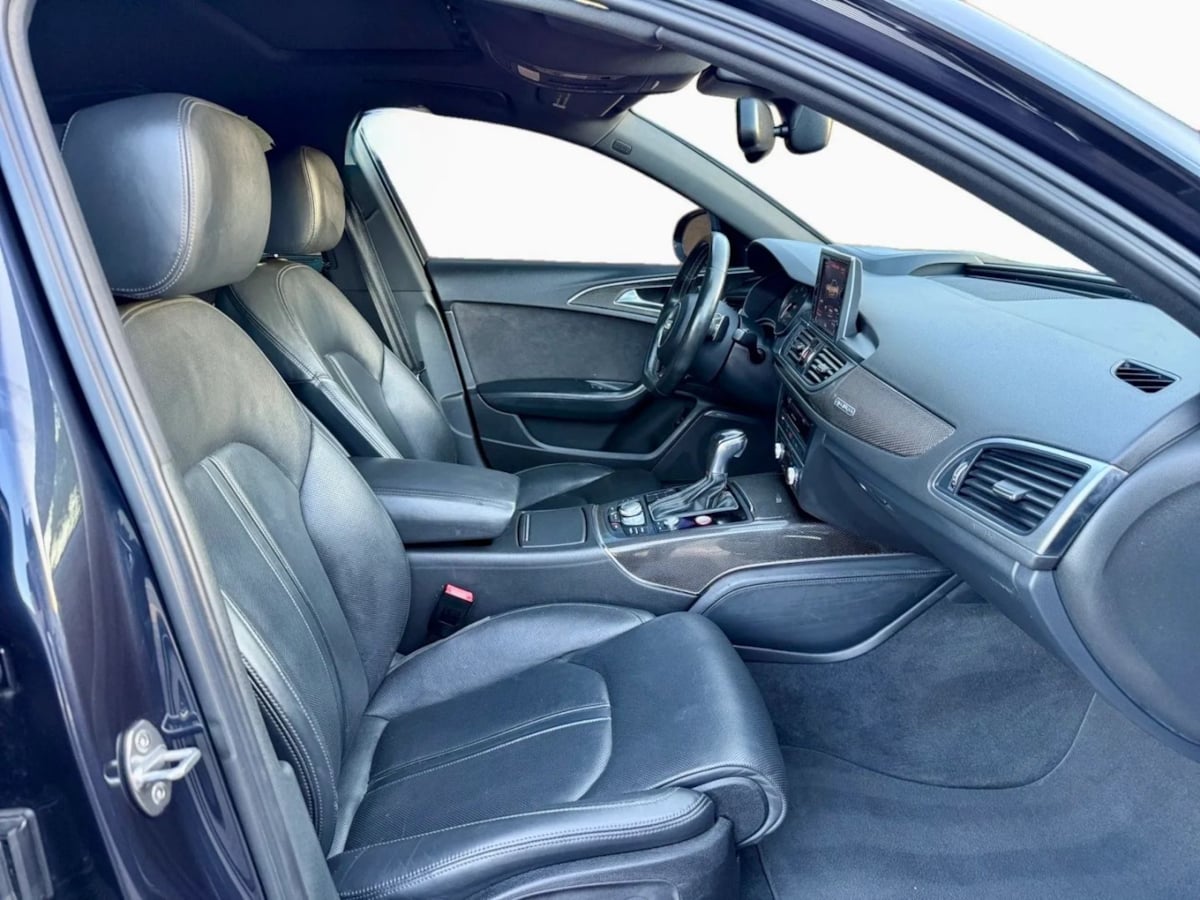 2016 Audi S6 Prestige photo 13
