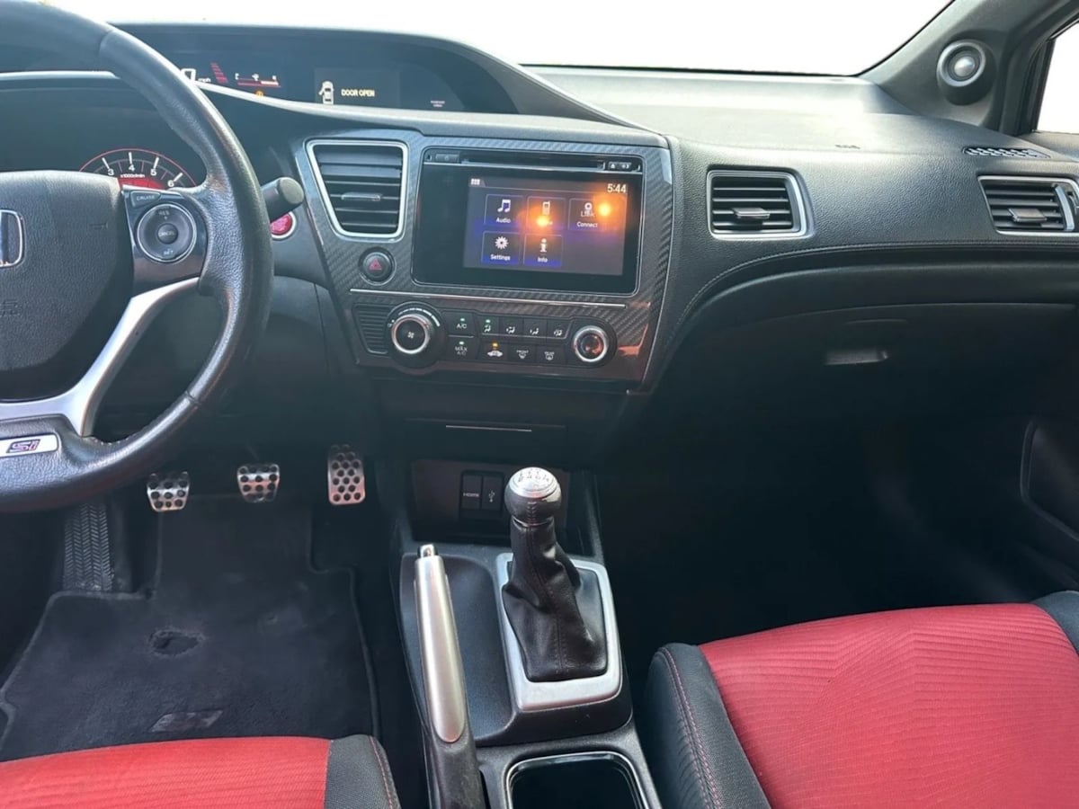 2014 Honda Civic Si photo 12