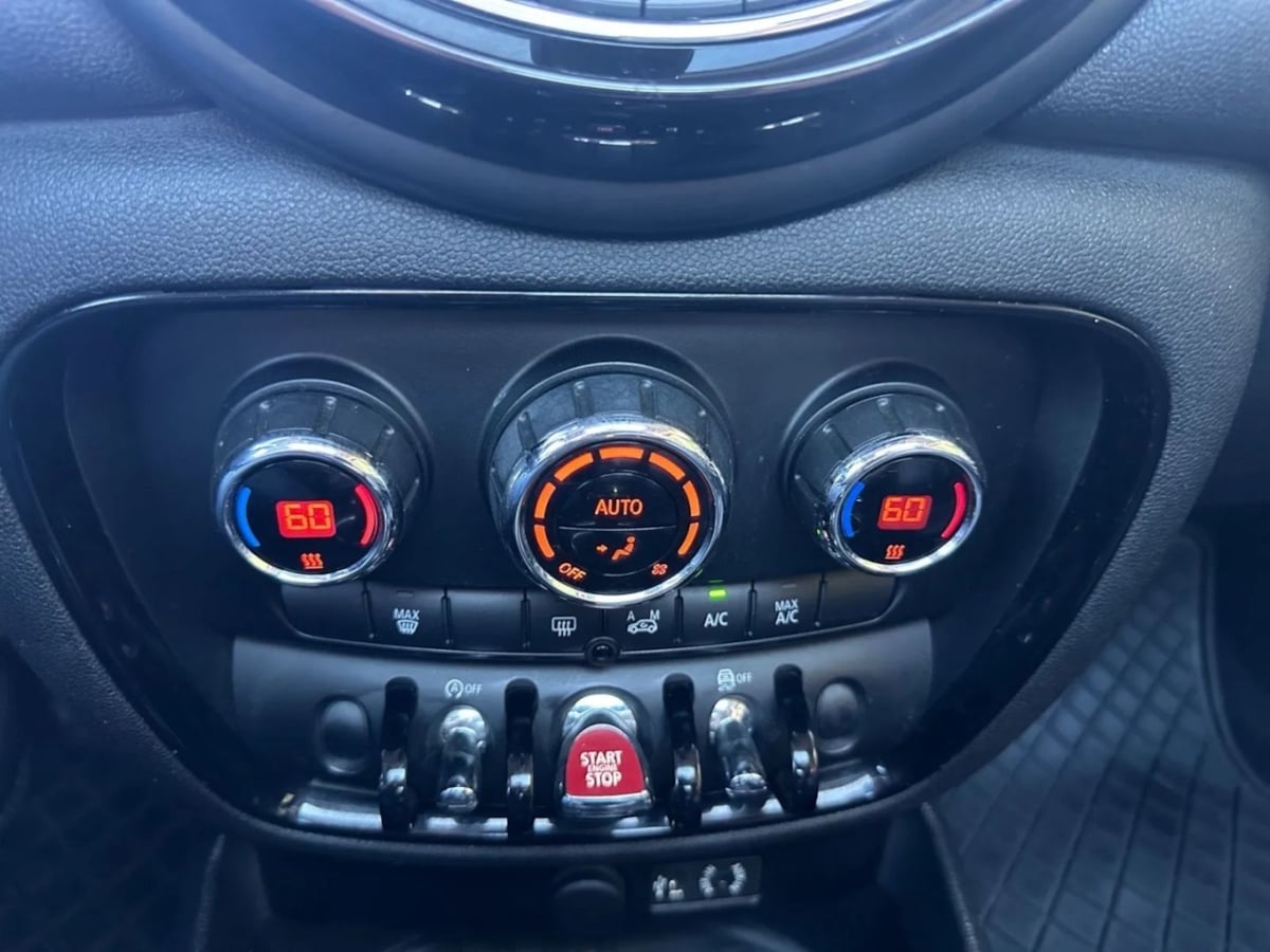 2016 Mini Clubman Base S photo 25