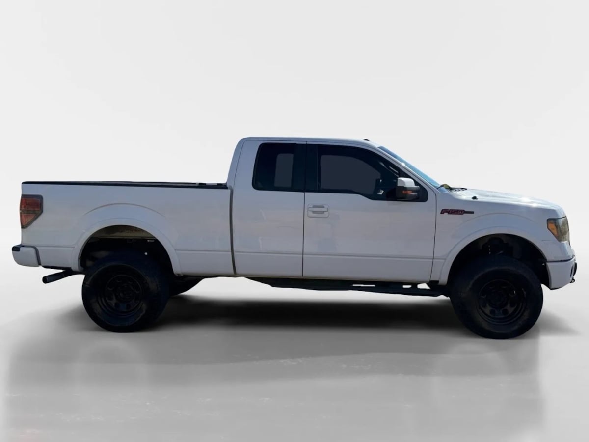 2014 Ford F-150 FX4 photo 4