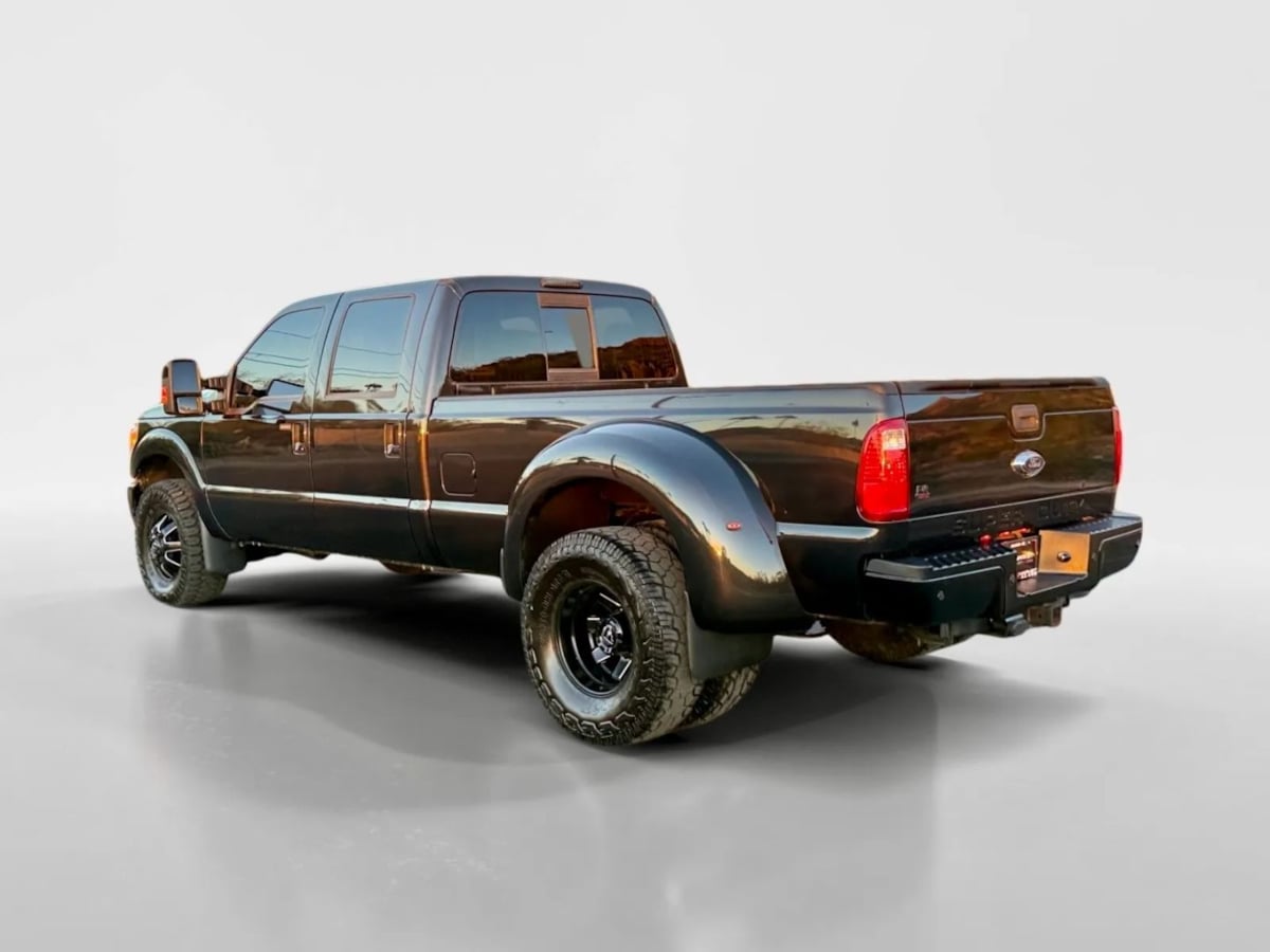 2014 Ford F-350 Lariat photo 3