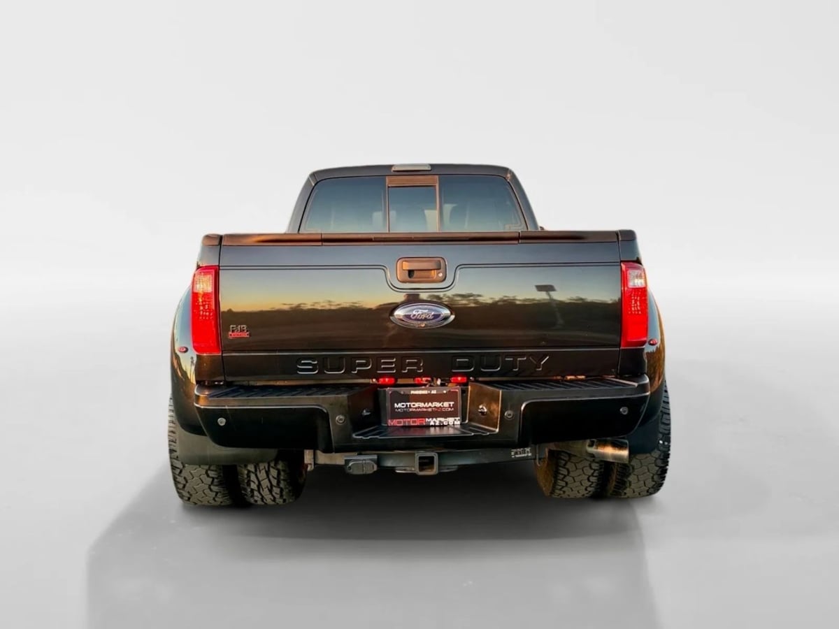 2014 Ford F-350 Lariat photo 4