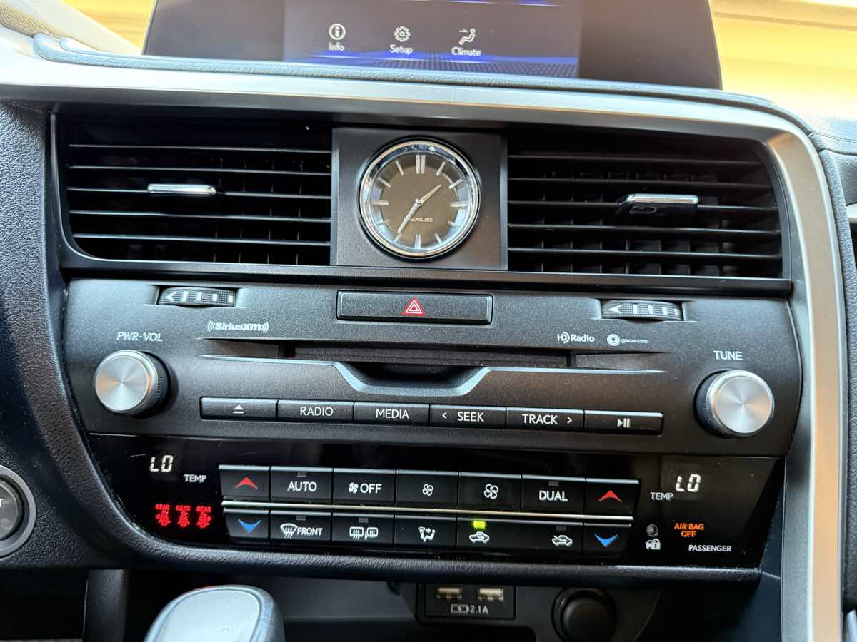 2022 Lexus RX 350 - Photo 15