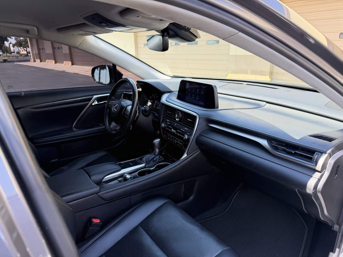 2022 Lexus RX 350 - Photo 16