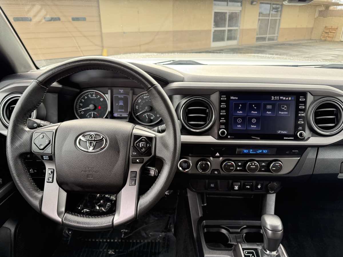 2022 Toyota Tacoma TRD Off Road - Photo 16