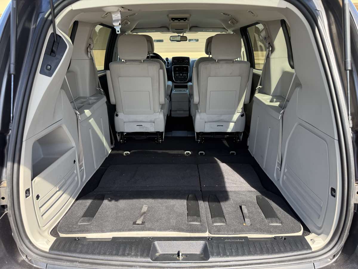 2016 Dodge Grand Caravan SXT - Photo 26