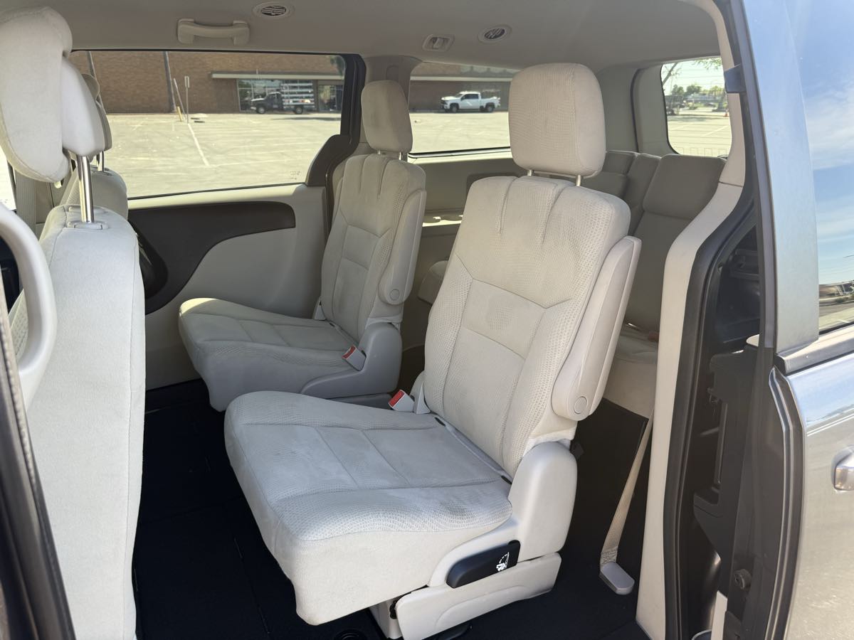 2016 Dodge Grand Caravan SXT - Photo 22