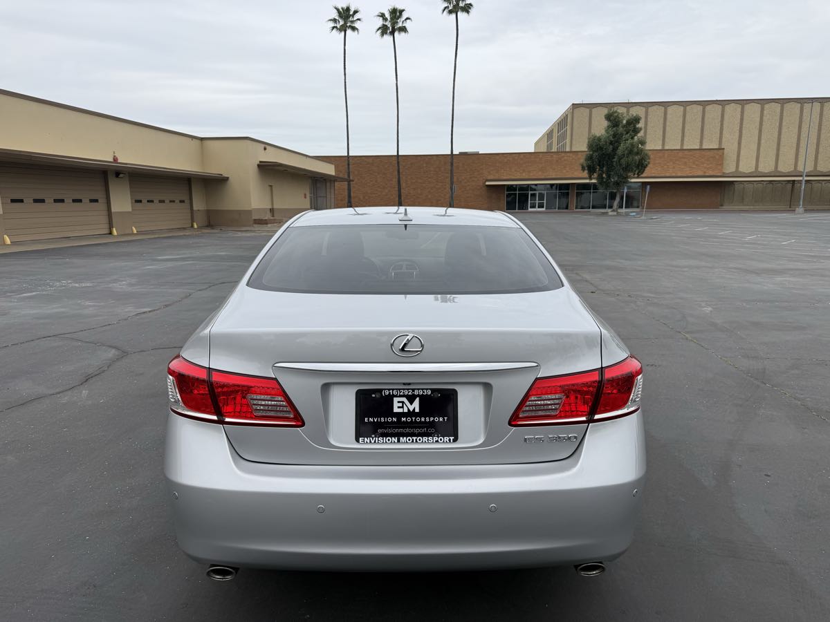 2012 Lexus ES 350 - Photo 6