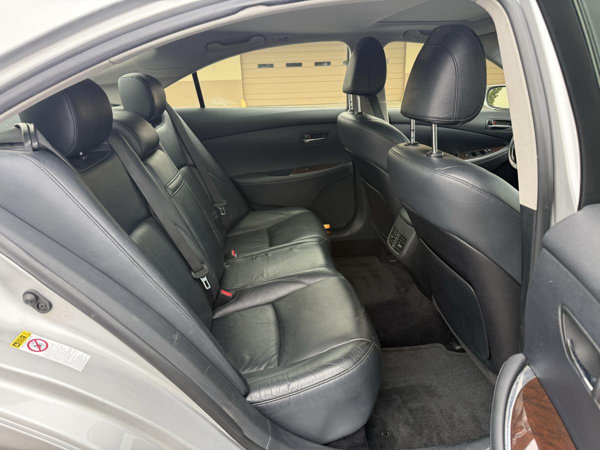 2012 Lexus ES 350 - Photo 22