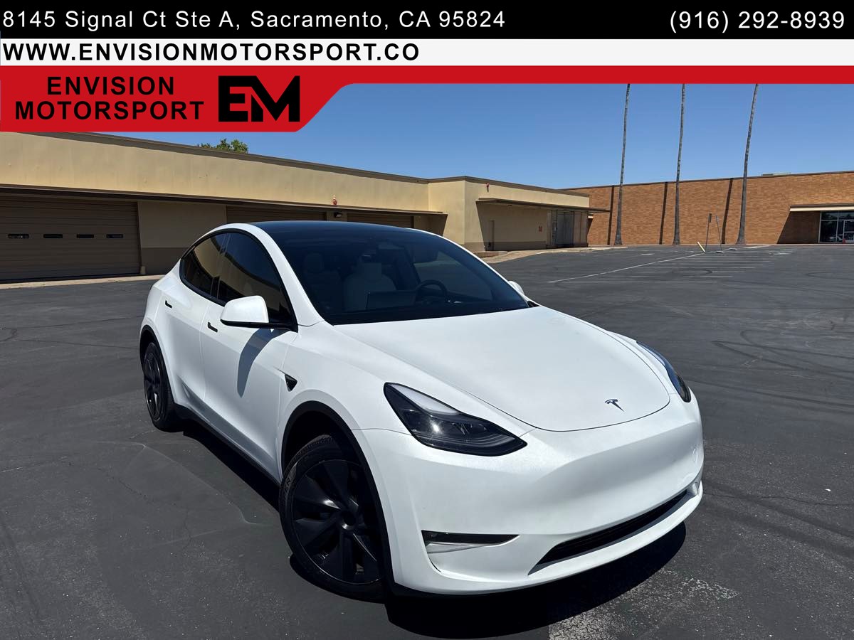 2024 Tesla Model Y Long Range Dual Motor All-Wheel Drive's photo