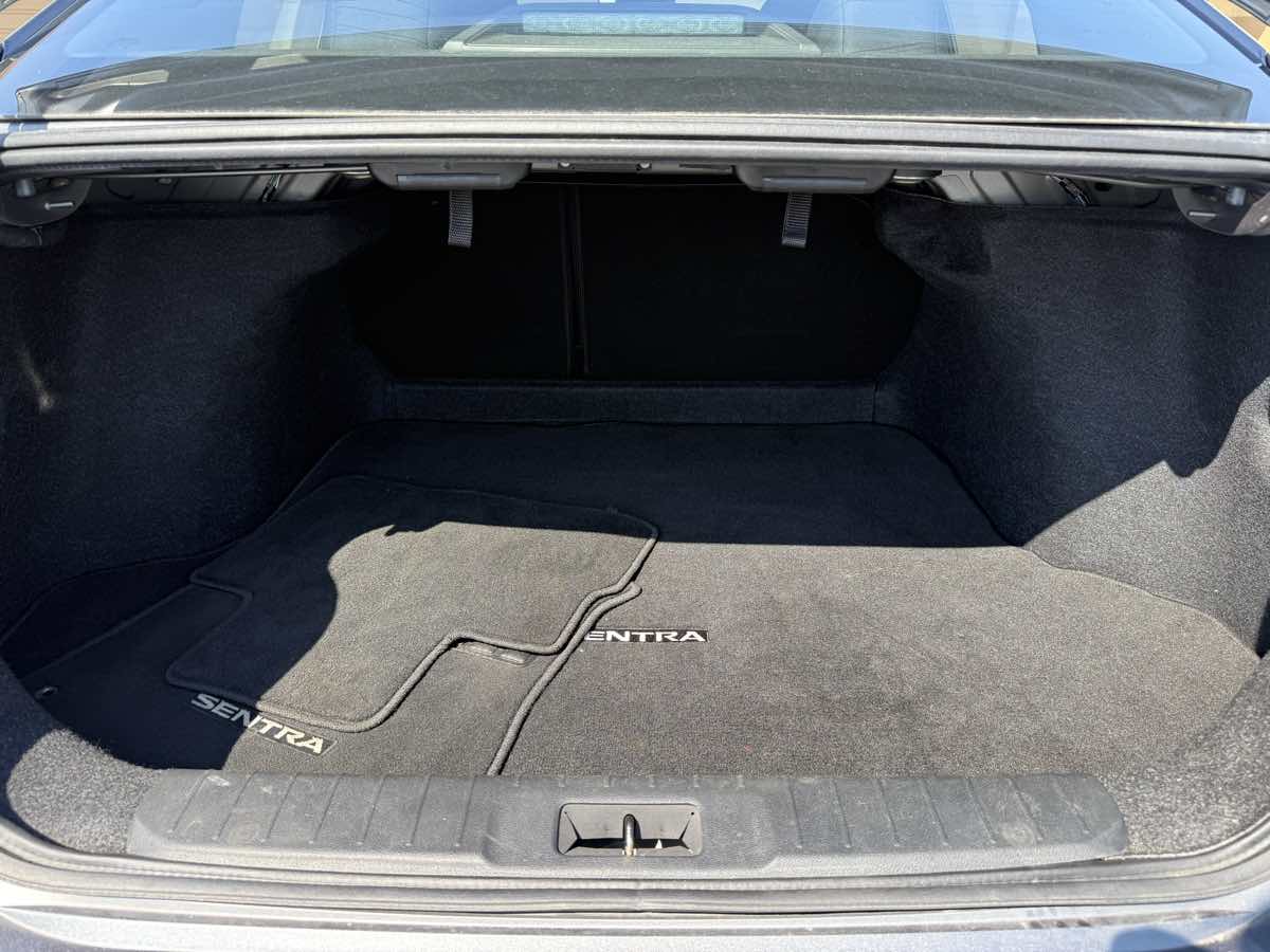 2022 Nissan Sentra SV - Photo 22