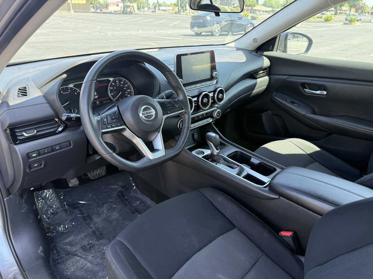 2022 Nissan Sentra SV - Photo 13