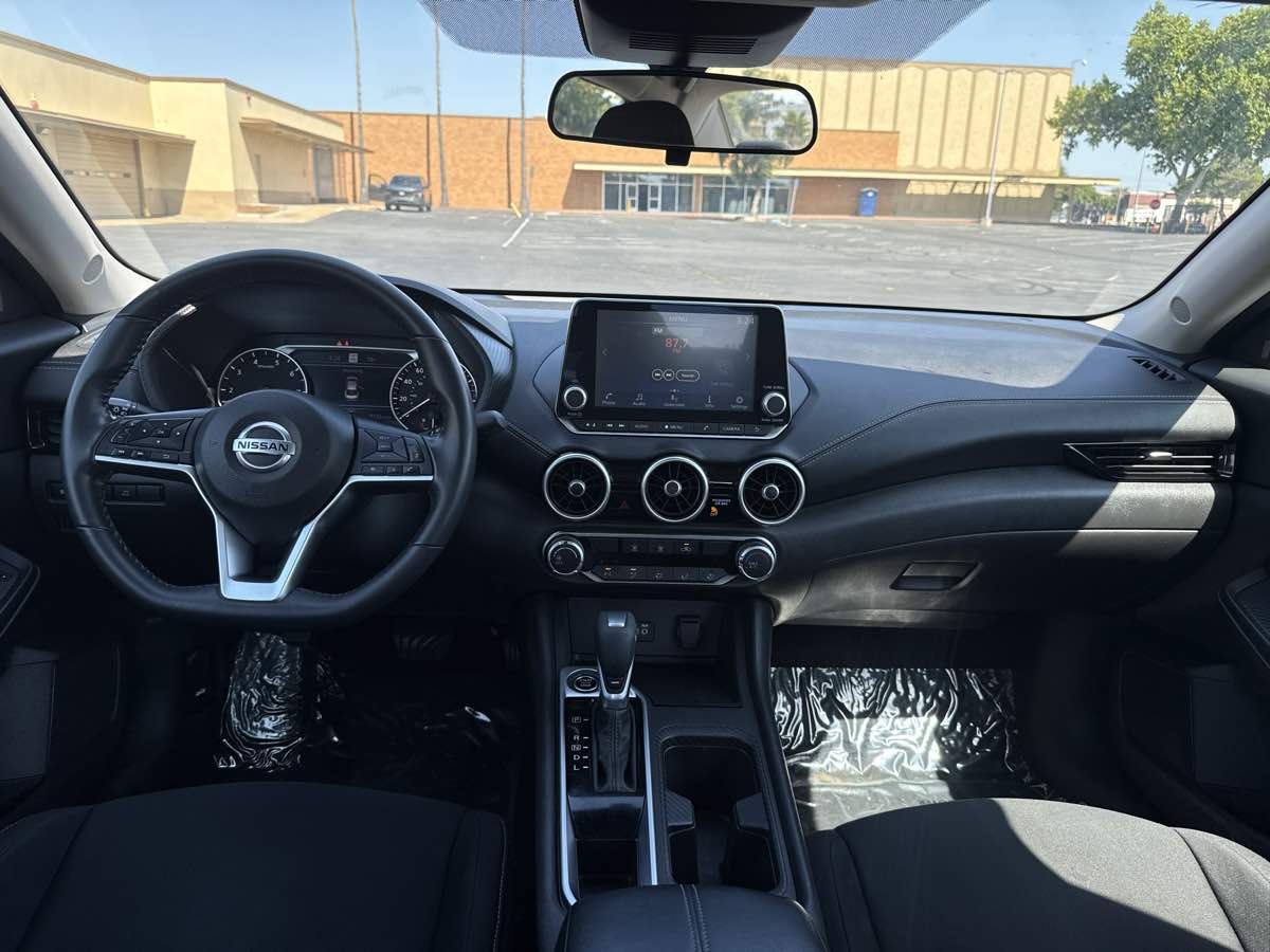 2022 Nissan Sentra SV - Photo 14