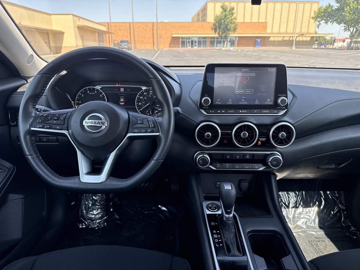 2022 Nissan Sentra SV - Photo 15
