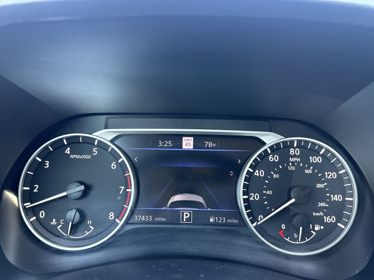 2022 Nissan Sentra SV - Photo 11