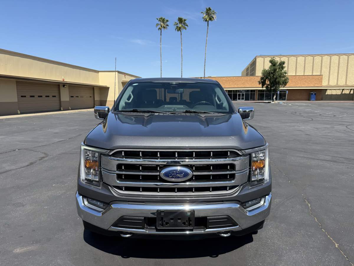 2023 Ford F-150 Lariat - Photo 2