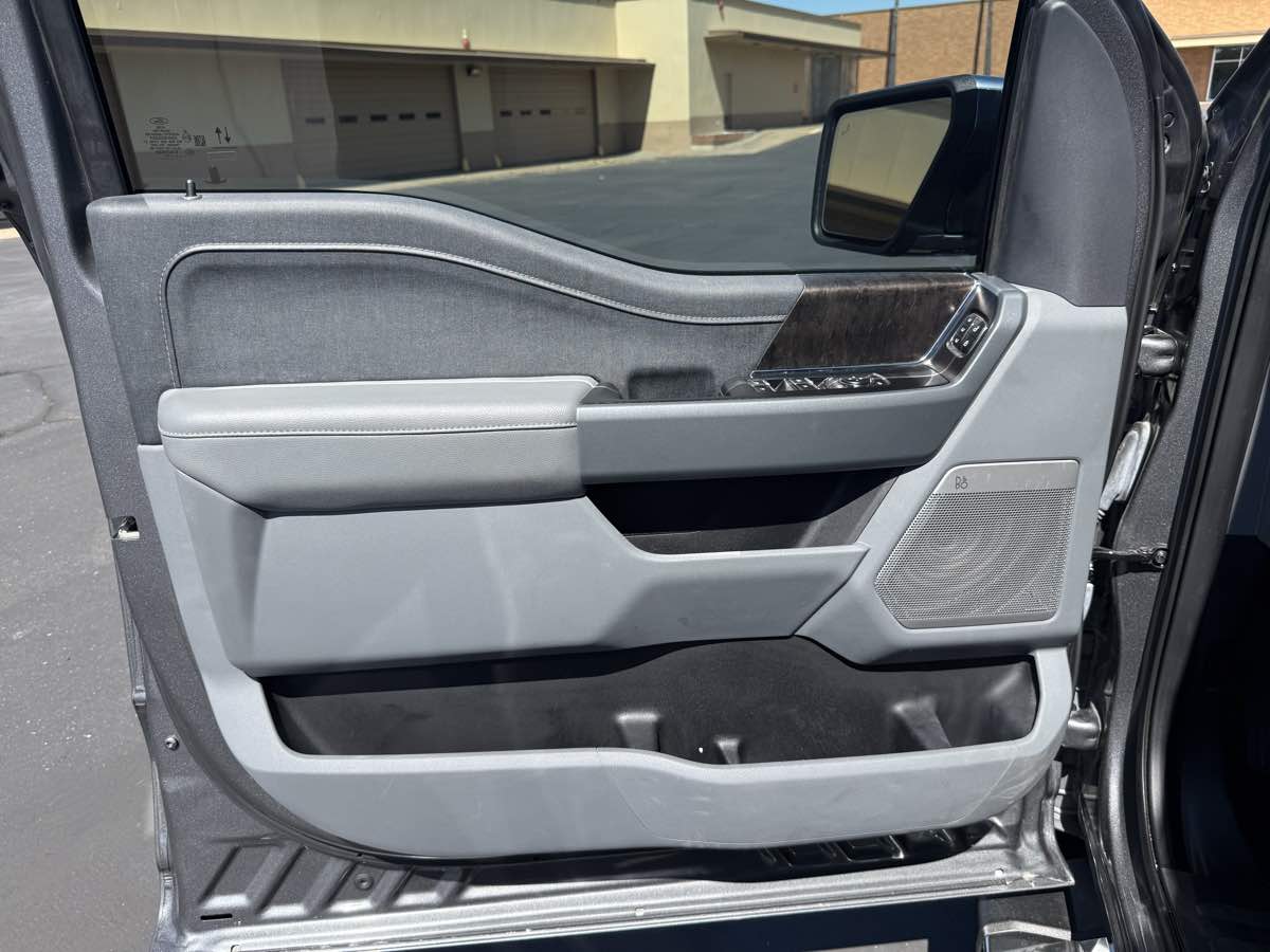 2023 Ford F-150 Lariat - Photo 15