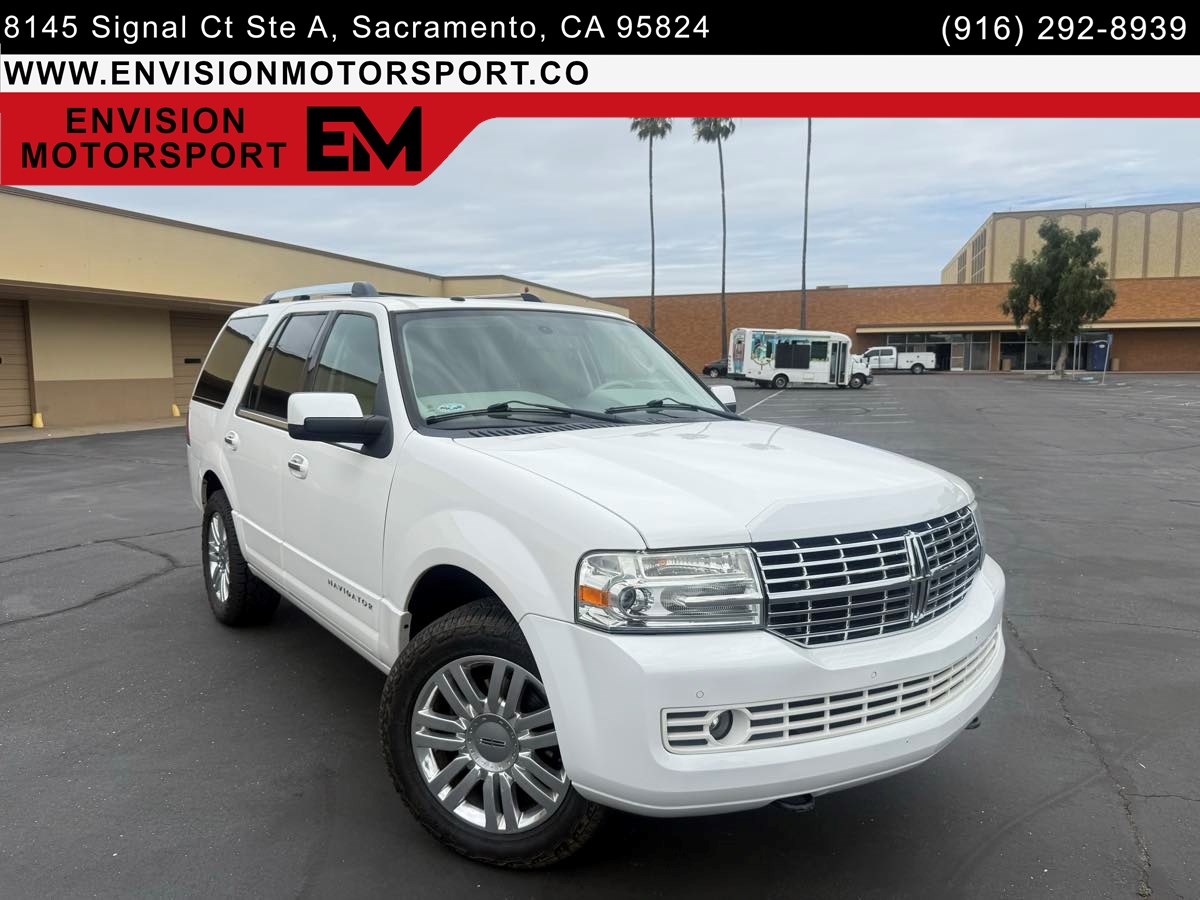 2014 Lincoln Navigator 4x4's photo