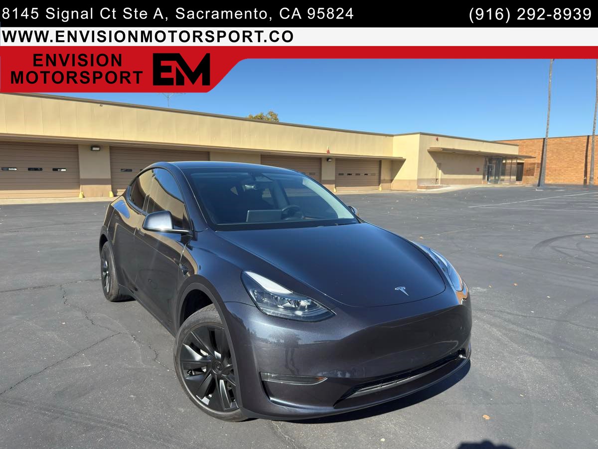 2024 Tesla Model Y Long Range