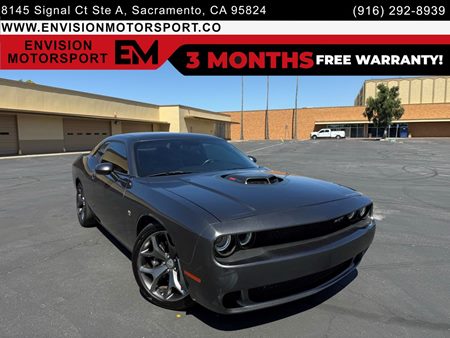 2016 Dodge Challenger 392 Hemi Scat Pack Shaker