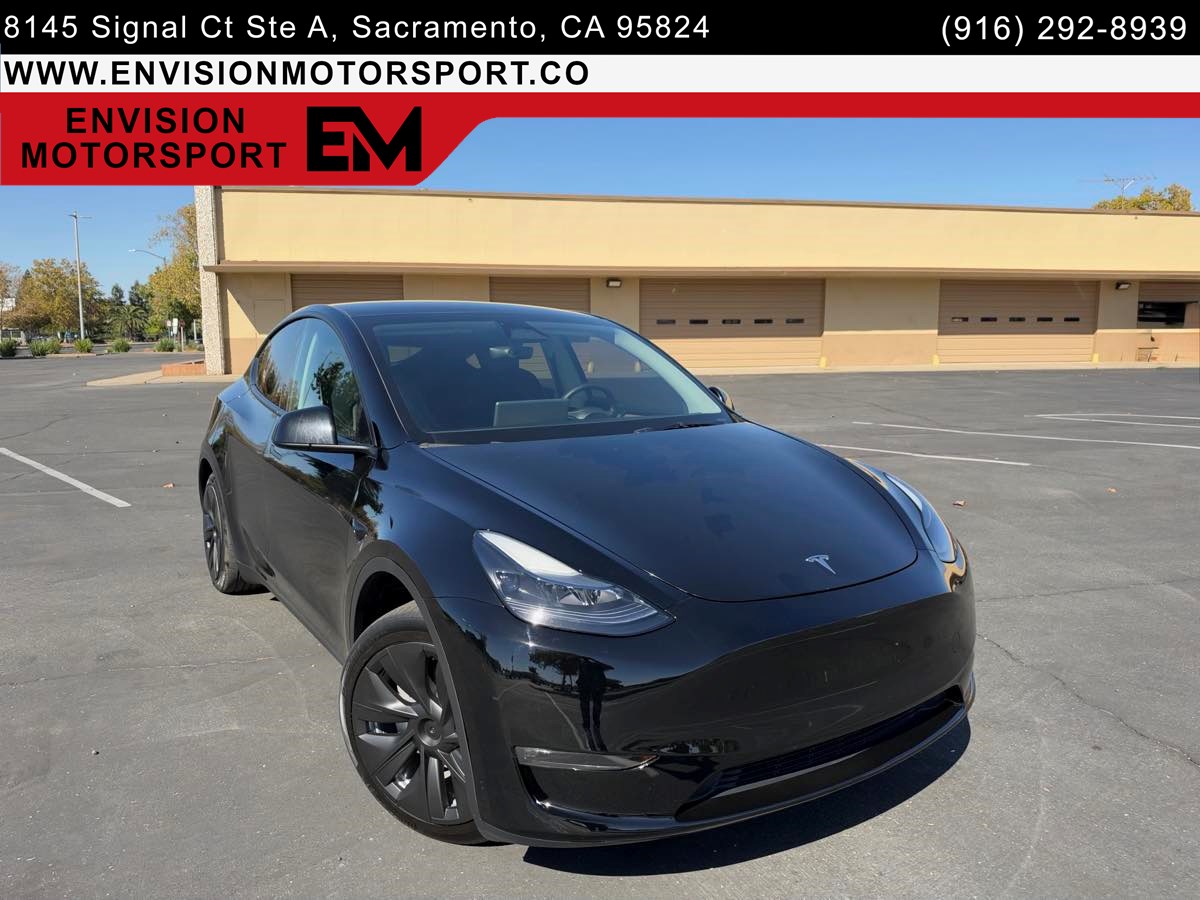 2024 Tesla Model Y Dual Motor Long Range AWD