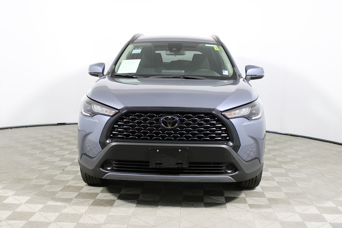 Sold 2022 Toyota Corolla Cross LE in Montclair