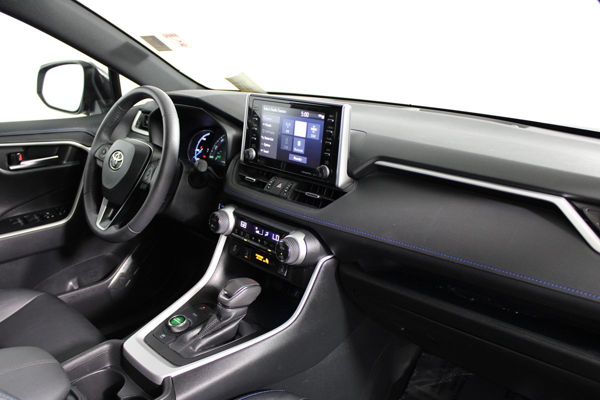 トヨタ　RAV4 2021 Toyota RAV4 Limited Review - YouTube