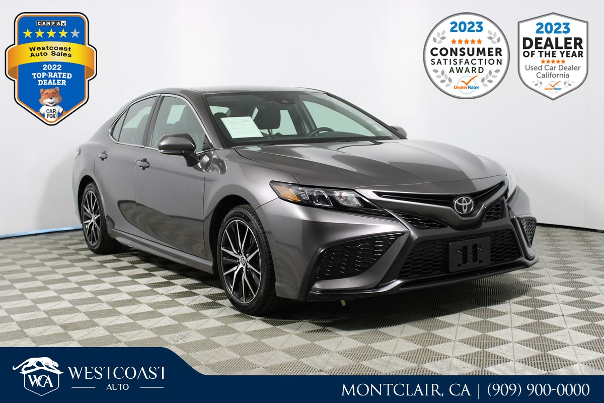 2023 Toyota Camry SE