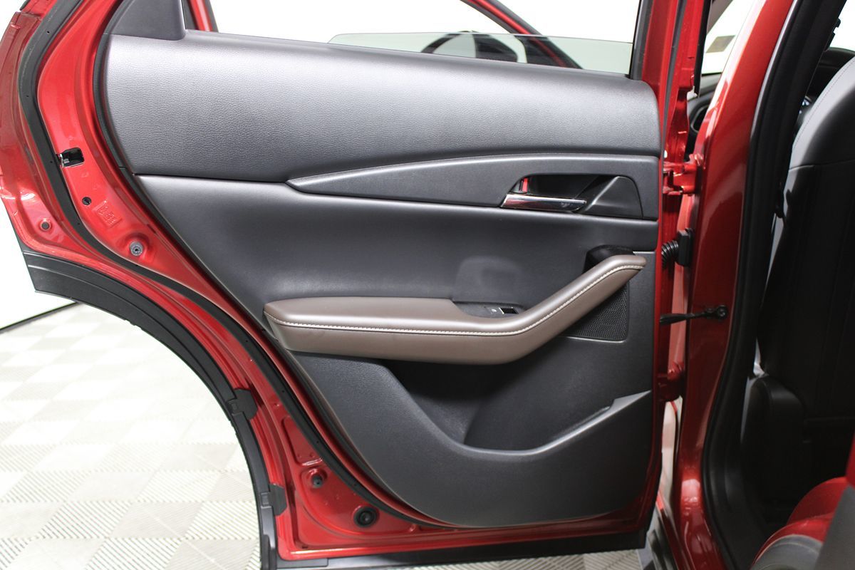 2022 Mazda CX-30 2.5 Turbo Premium photo 29