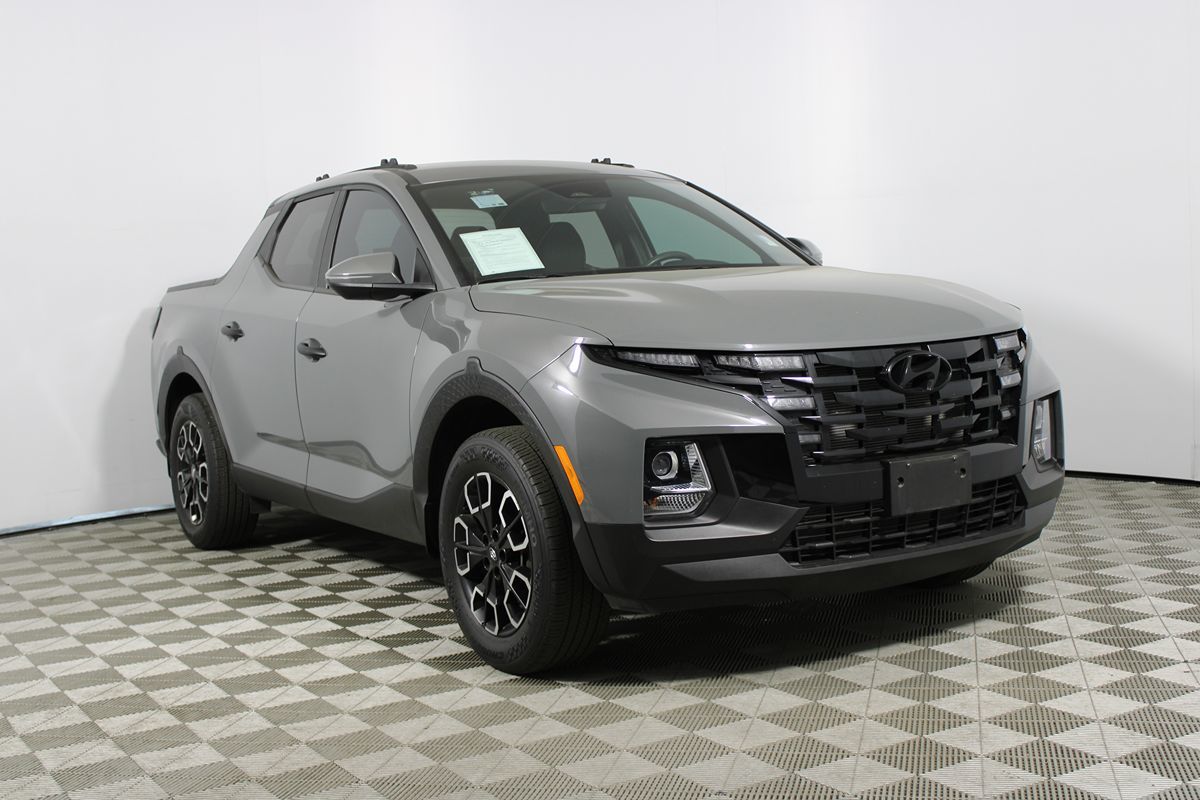 Sold 2022 Hyundai Santa Cruz SEL in Montclair