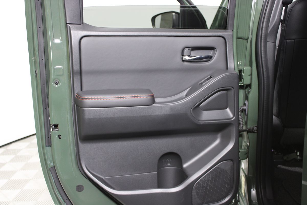Sold 2023 Nissan Frontier PRO-X in Montclair