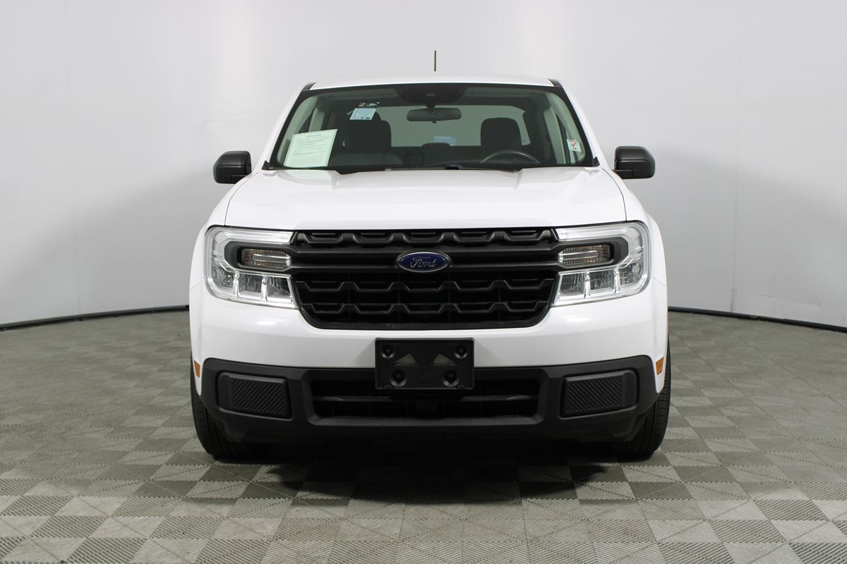 2023 Ford Maverick XL photo 2