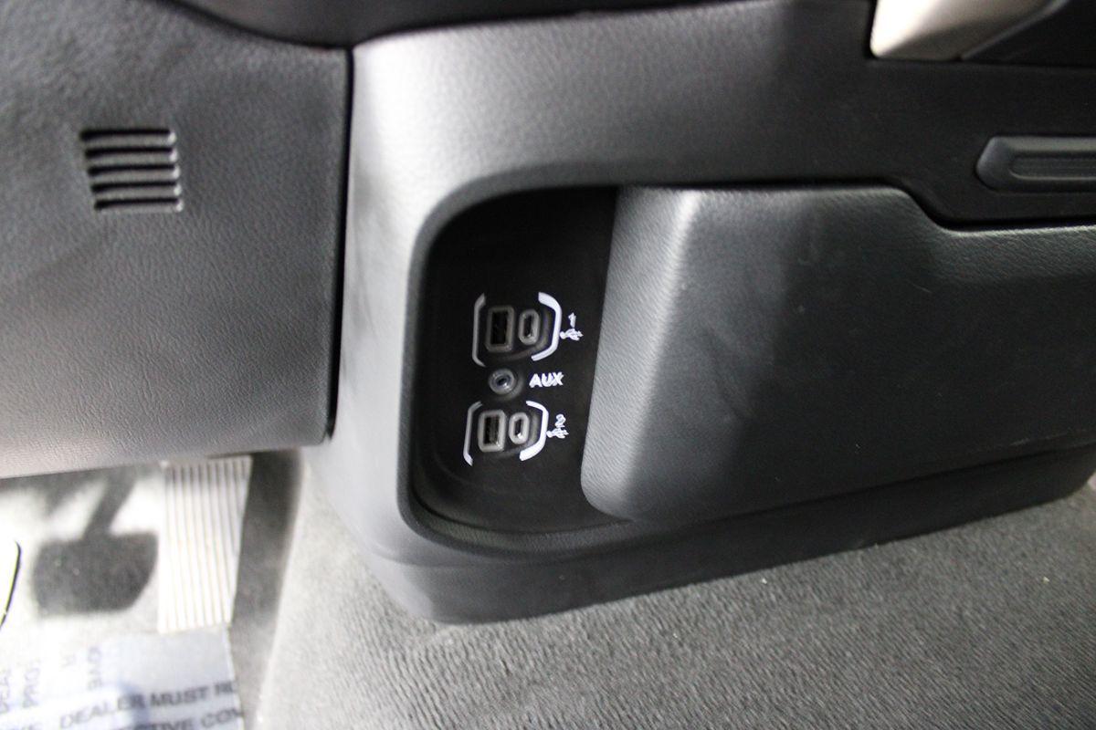 2022 RAM Ram 1500 Pickup Laramie - Photo 25